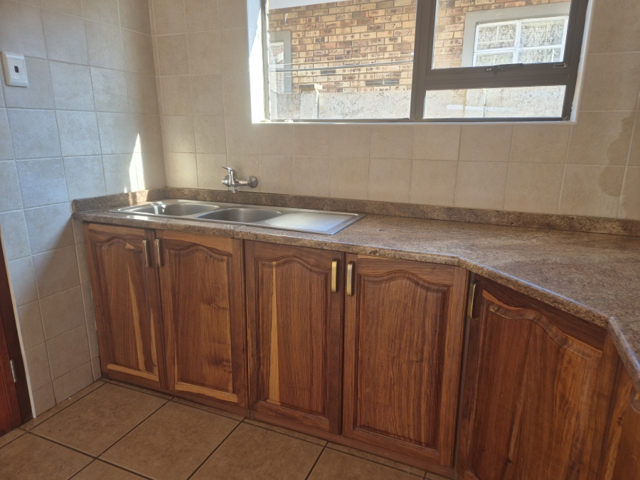 2 Bedroom Property for Sale in Flamwood North West